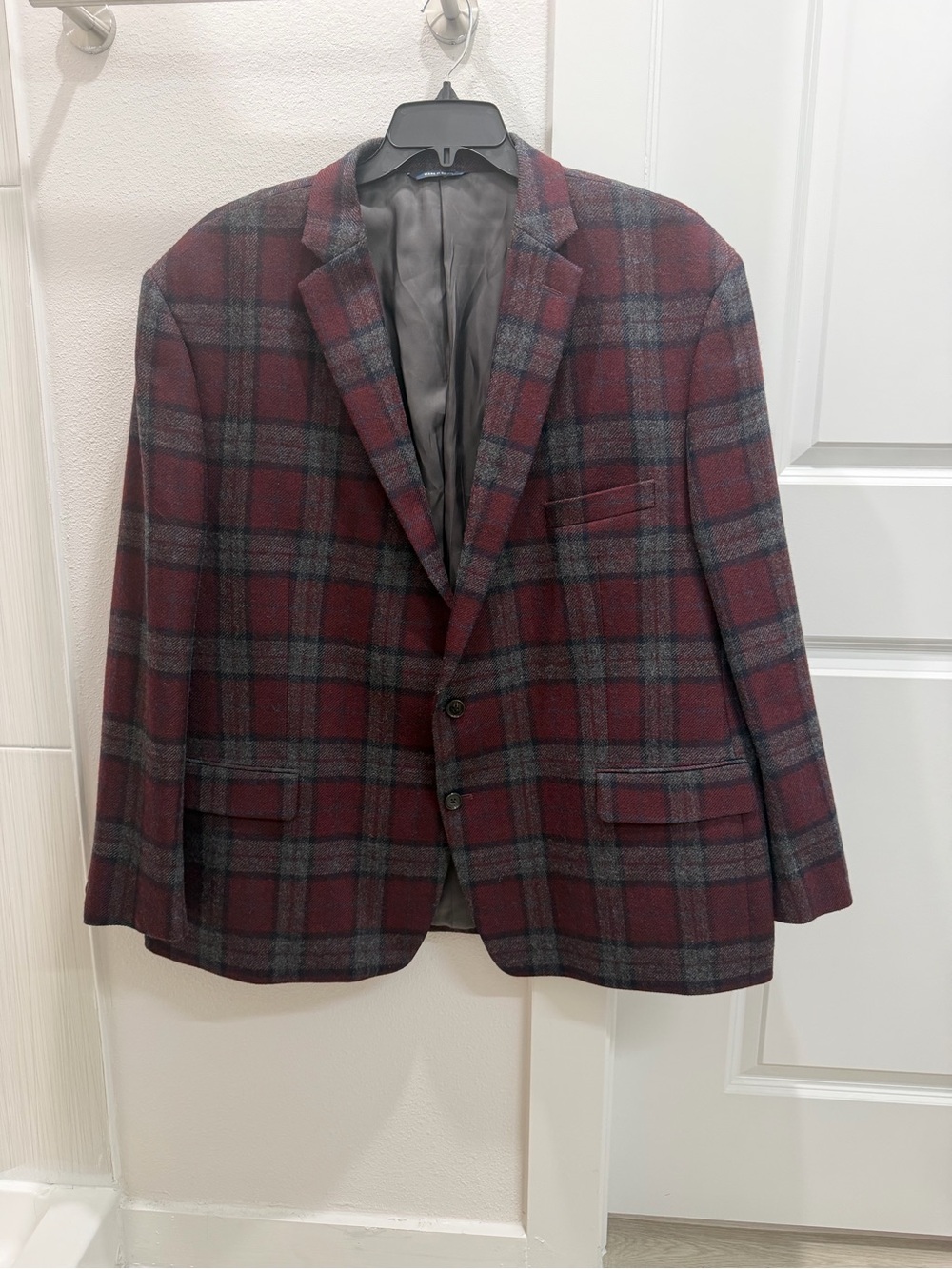 Ralph Lauren Burgundy and Gray Plaid Sport Coat
